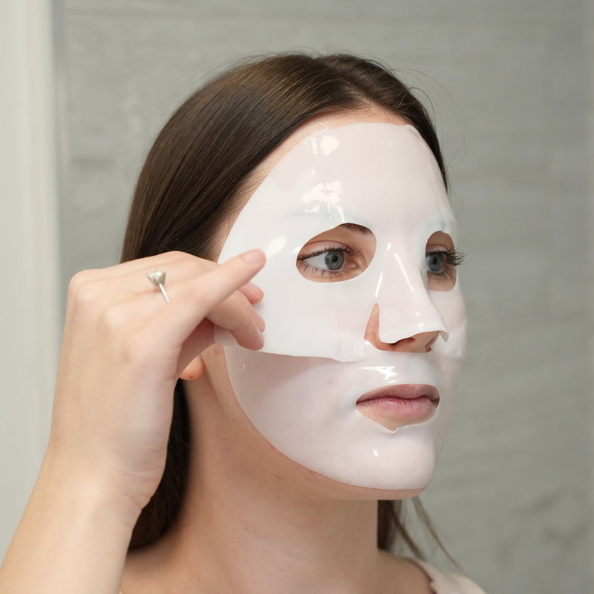 Hyaluronic Acid - Gel Face Mask - Youth &amp; Earth UK Store - 